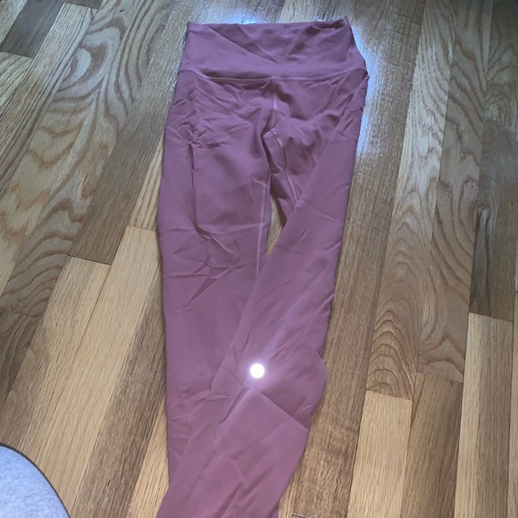 Lululemon base pace 28” high rise - Picture 4 of 5